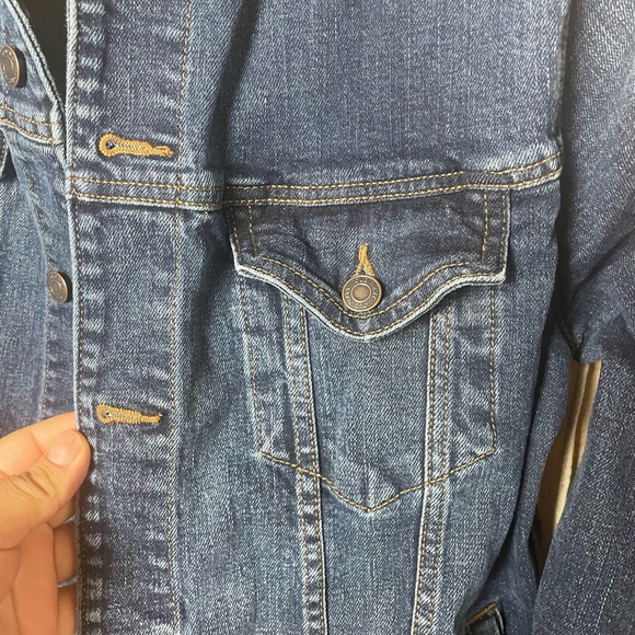 Jean jacket - Picture 3 of 9